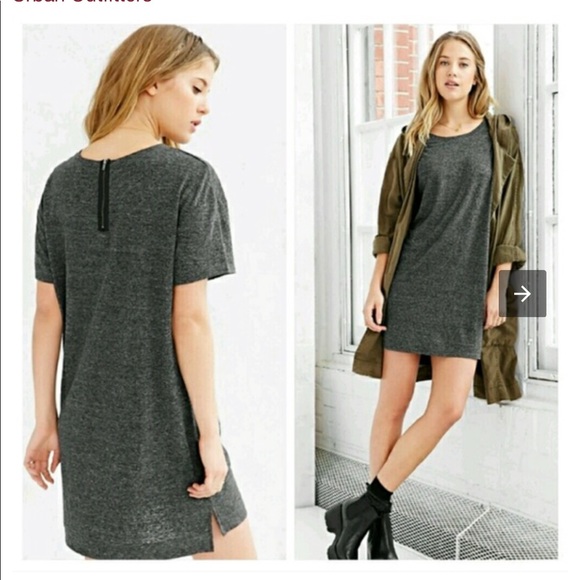 Urban Outfitters Dresses & Skirts - UO BDG Estelle Boyfriend Zipper Back Tee Dress